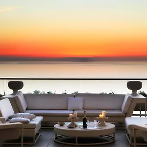 maison-blanche-taormina.taorminaitalyhotels.com/