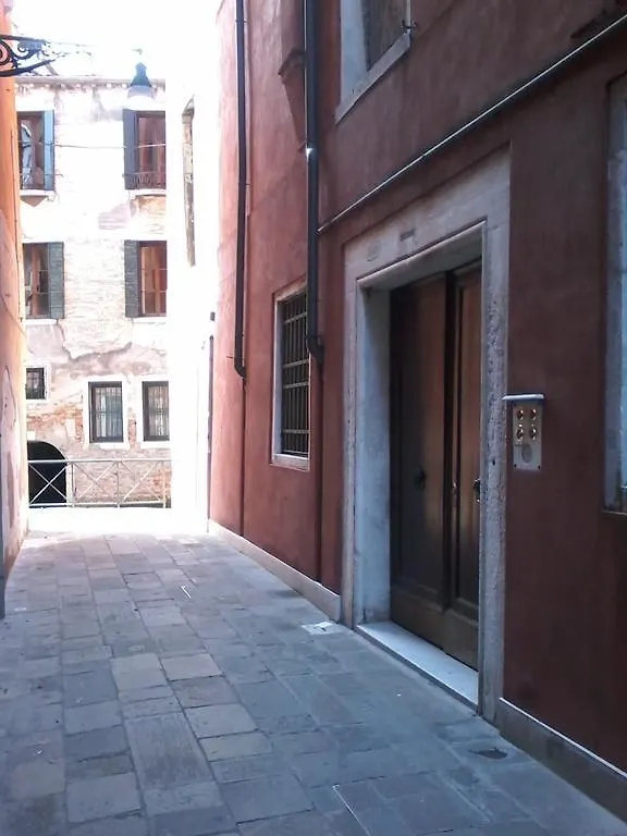 ** Affittacamere Venice Dose Guesthouse Italia