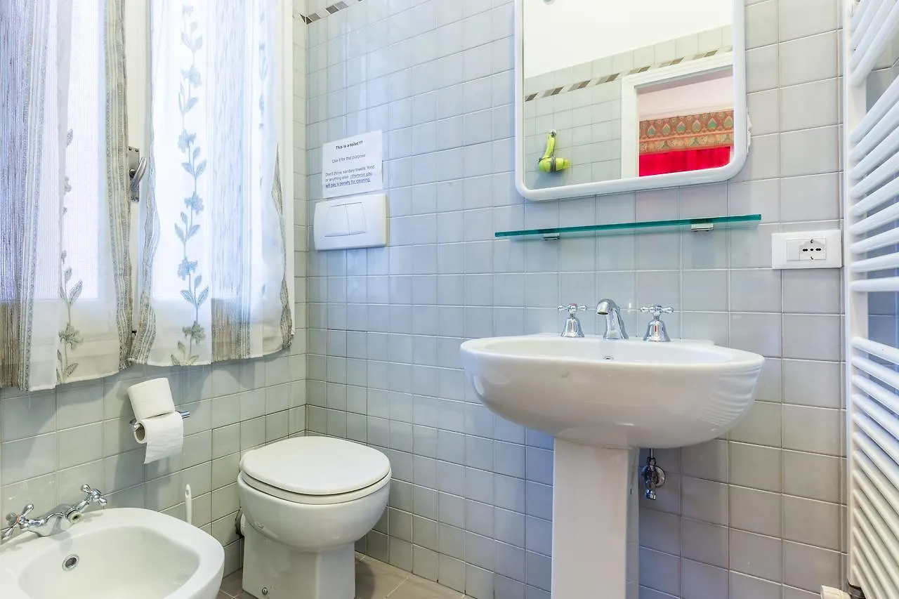 Venice Dose Guesthouse Italy