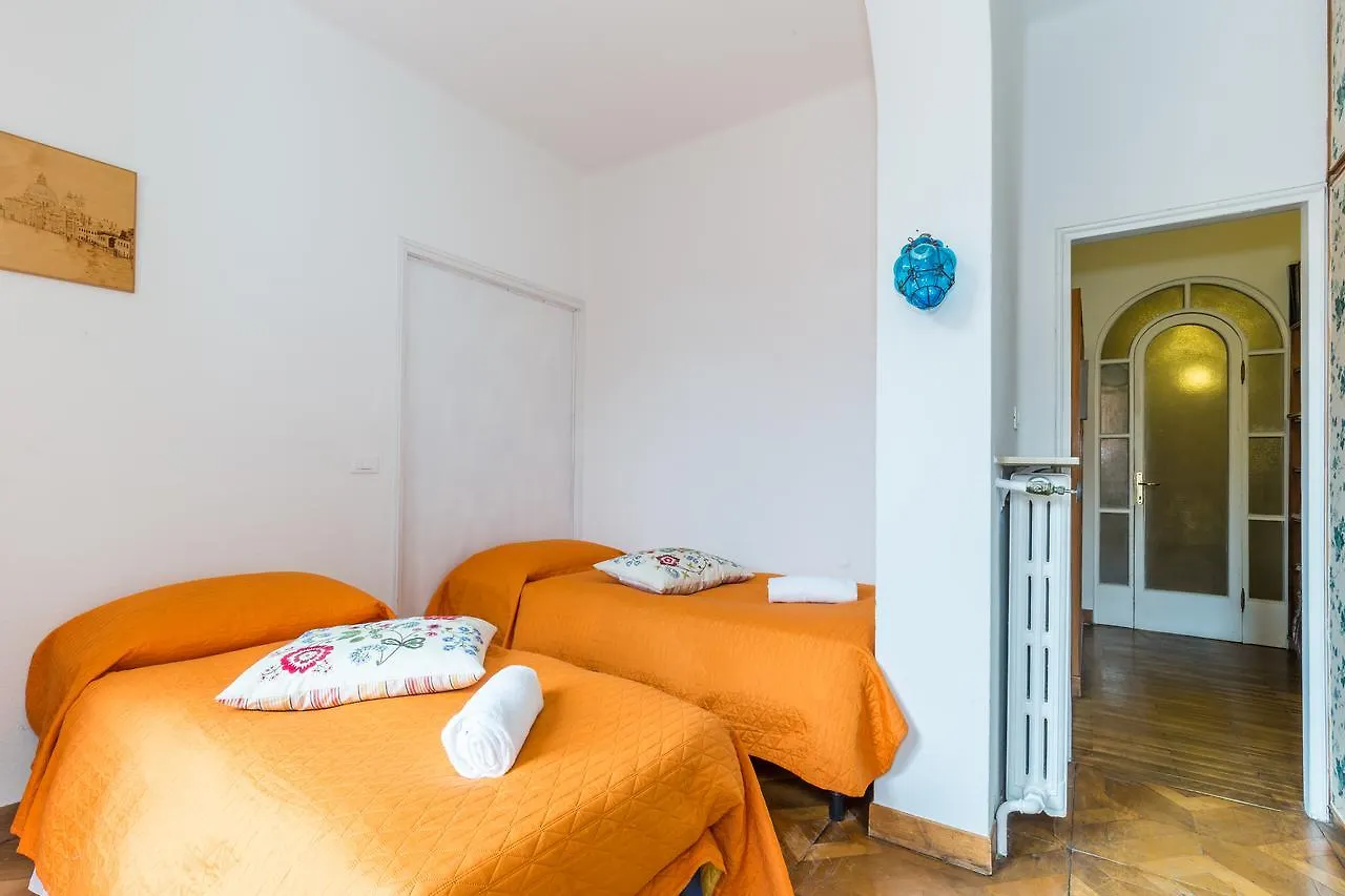 Venice Dose Guesthouse Italy